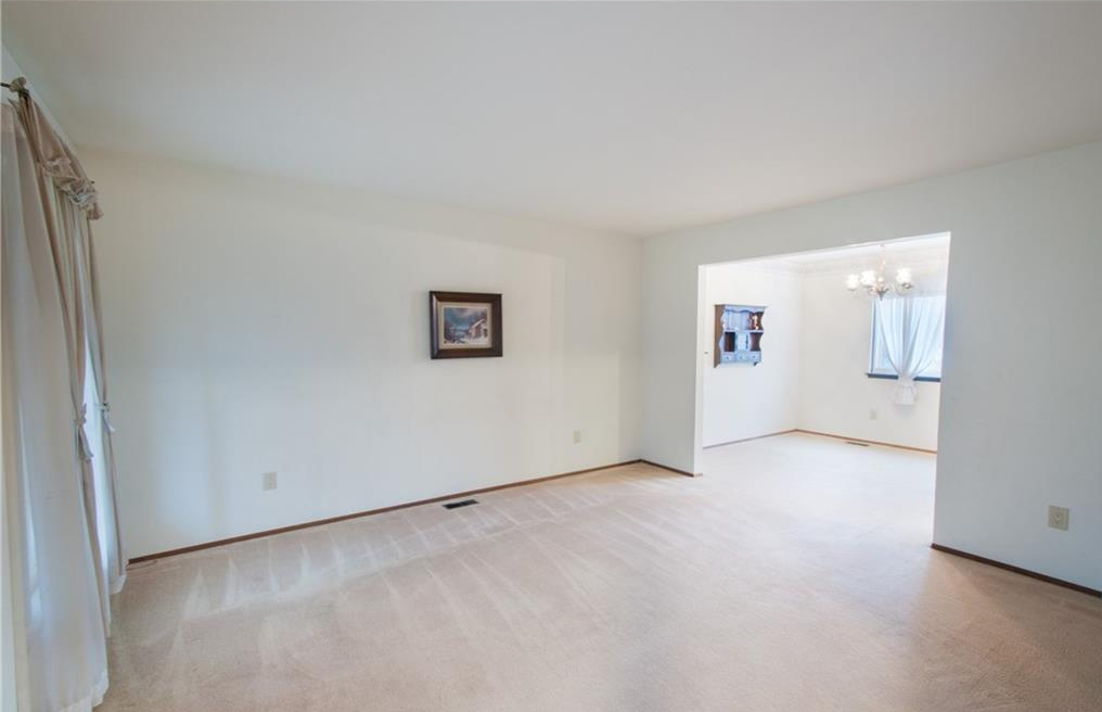 36538 Saxony Rd, Farmington Homes for sale